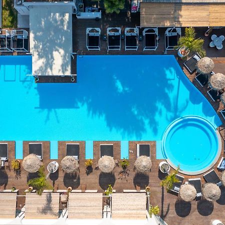Bamboo Suites Hotel เอียลิซอส ภายนอก รูปภาพ